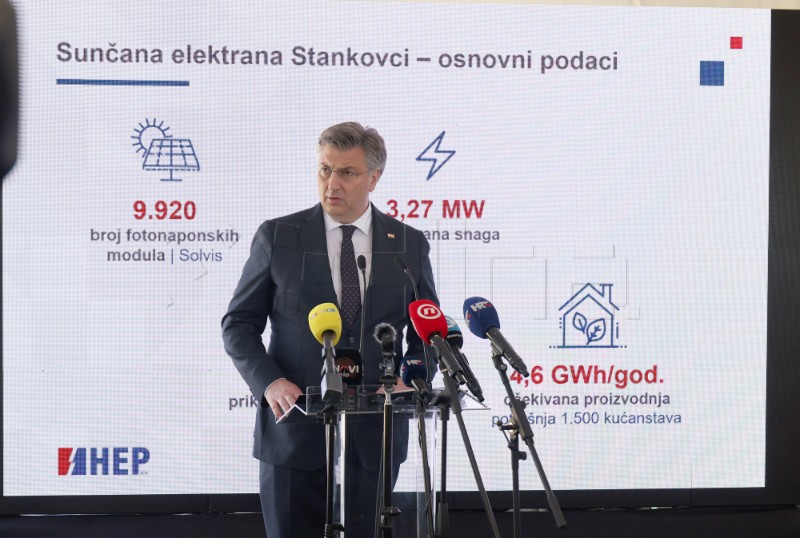 Obrovac: Predsjednik Vlade pustio u rad Sunčanu elektranu Obrovac