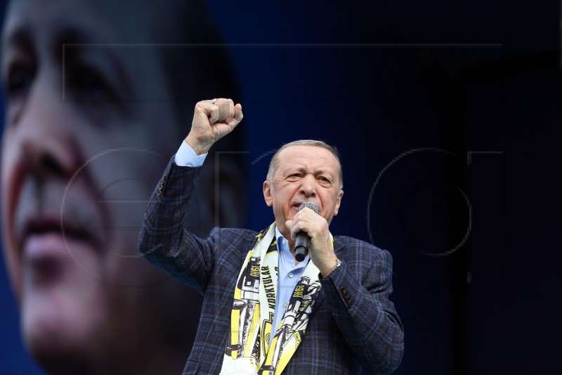 Erdogan obećao mirnu tranziciju ako izgubi na izborima u nedjelju