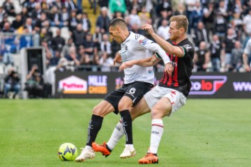 Italija: Spezia - Milan 2-0