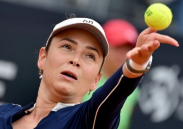 WTA Rim: Prva tenisačica svijeta zaustavila Vekić