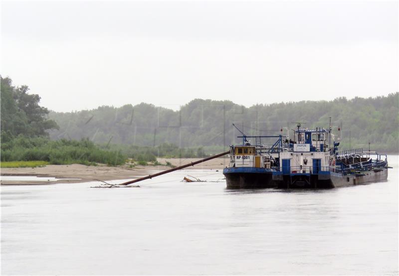 Osijek: Unatoč porastu vodostaja stanje stabilno i pod kontrolom