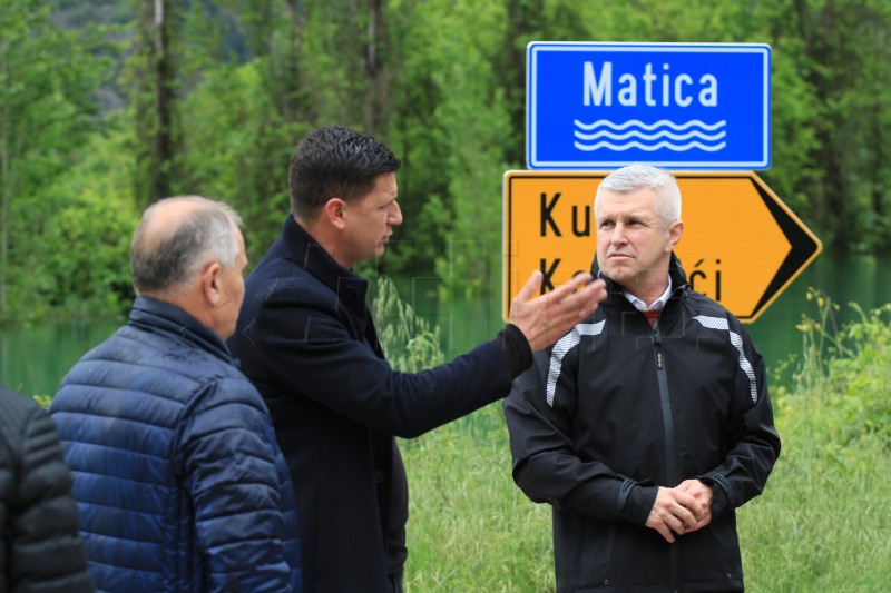 Državnik tajnik Tugomir Majdak obišao poplavljena vrgoračka polja