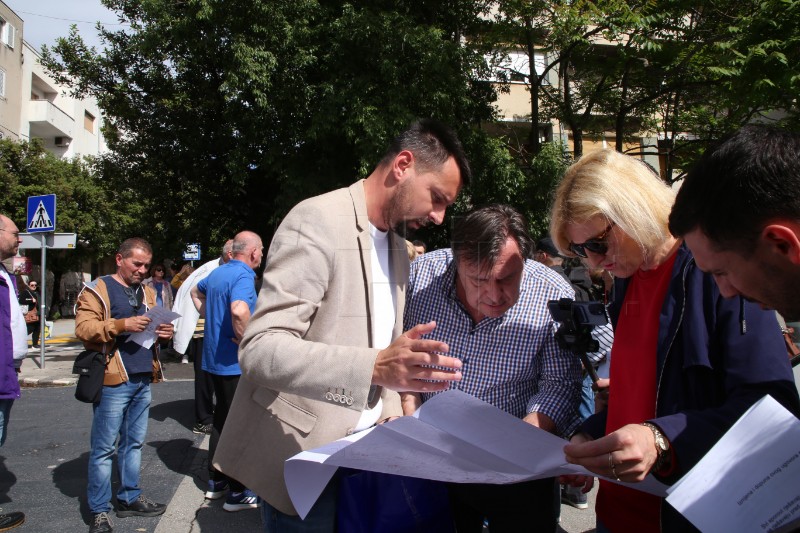 Prosvjed protiv početka gradnje Small Mall Split