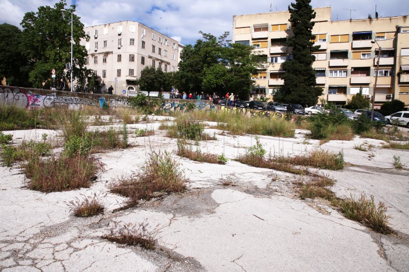 Prosvjed protiv početka gradnje Small Mall Split