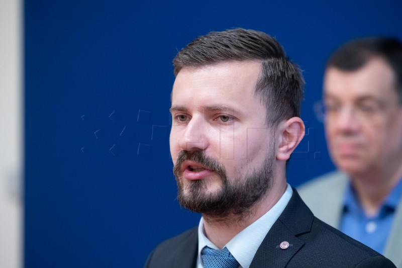 Konferencija za medije Kluba zastupnika Fokusa i Reformista