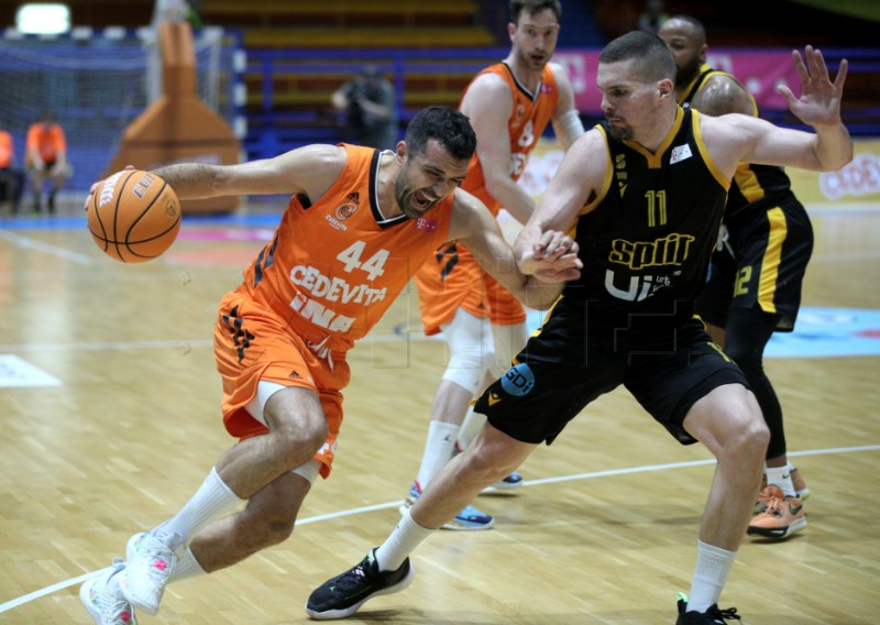 PH košarkaši: Cedevita Junior - Split