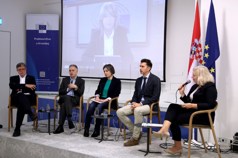 Konferencija "Europska unija: Godina prije izbora za Europski parlament"