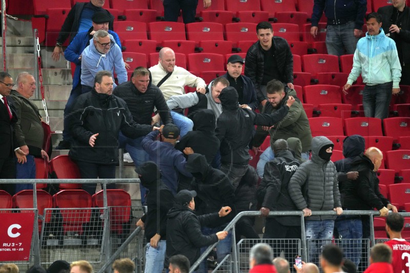 AZ Alkmaar izrekao zabranu dolaska na stadion za 43 navijača