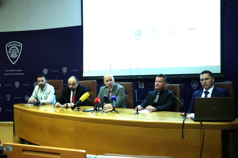 Konferencija za medije Ravnateljstva policije povodom uhićenja 37 osoba