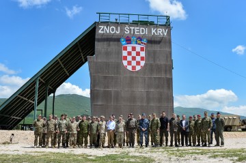 Udbina: Prezenatacija međunarodnih vježbi u vojarni "Josip Jović