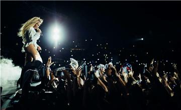 Beyonce na nastupu u Parizu odala počast Tini Turner