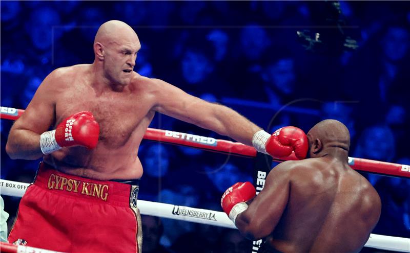 Fury poslao ugovor Joshui za borbu na Wembleyu