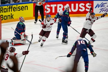 SP - hokej na ledu: Latvijci do bronce u produžetku