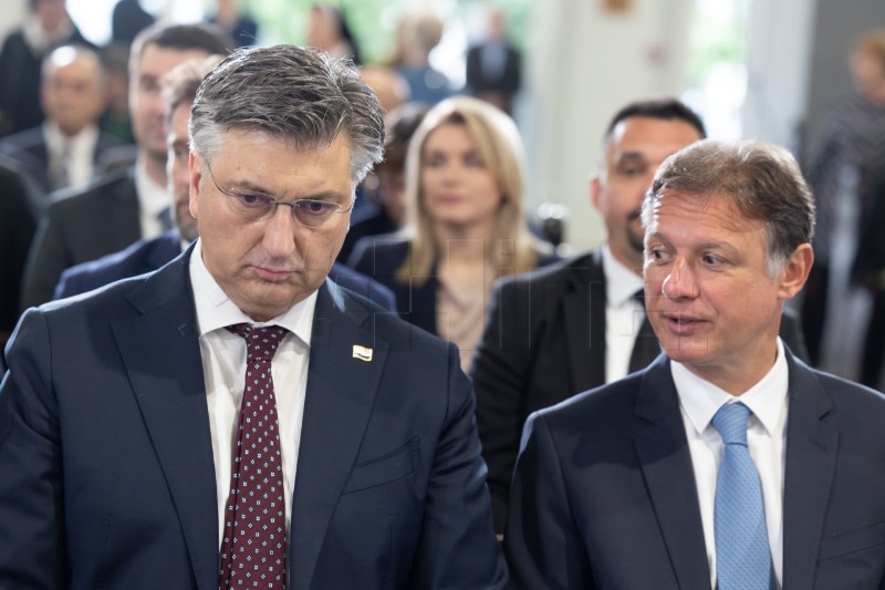 Plenković: Milanović has developed a habit of defaming other people