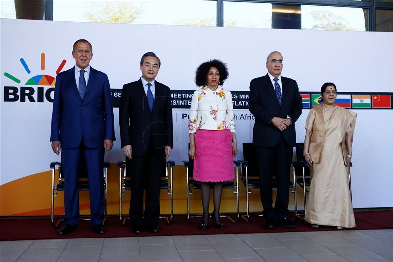 Ministri BRICS-a sastaju se kako bi od skupine načinili protutežu zapadu