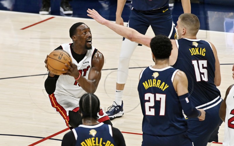 NBA finale: Miami izjednačio na 1-1