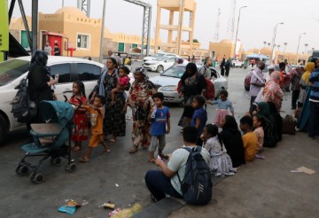 Sukobi u Sudanu ušli u osmi tjedan; Kartum poprište granatiranja i pljački