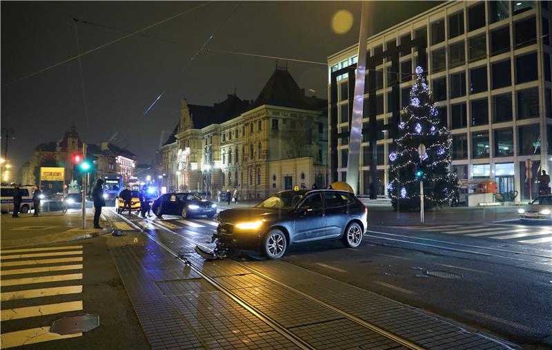 Ravnateljstvo policije: Za vikend četvero poginulih u prometu 