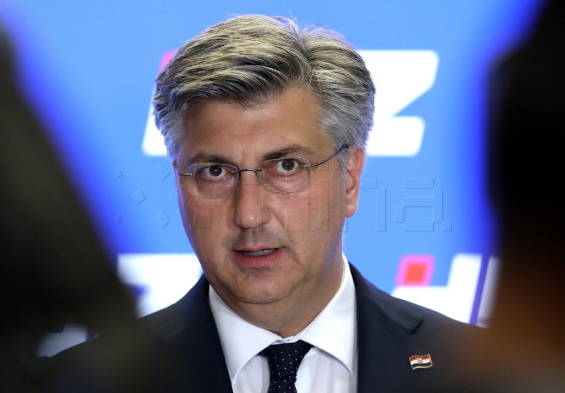 Plenković: Važno je da se do 30. rujna donese zakon o izbornim jedinicama