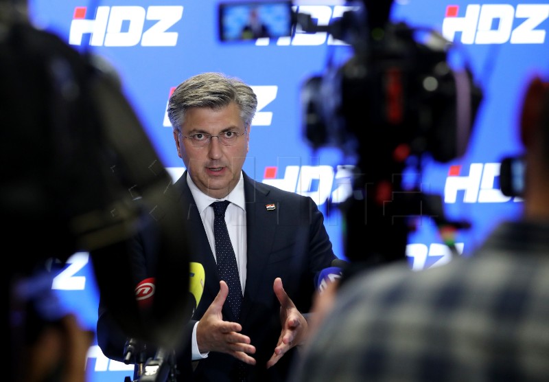 Plenković dao izjavu nakon šireg predsjedništva HDZ-a