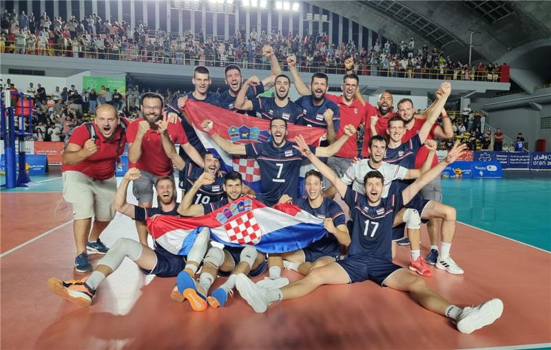 Hrvatski odbojkaši počeli pripreme u Zadru