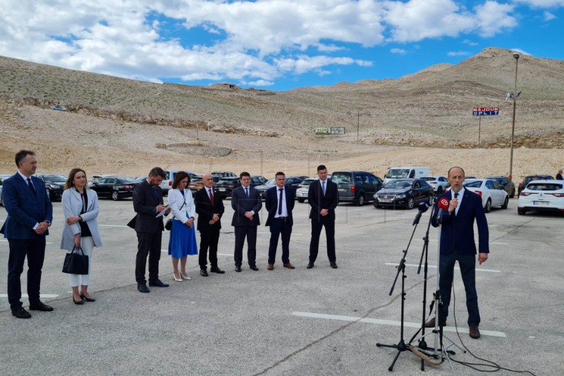 Reconstructed ferry port on Pag island inaugurated