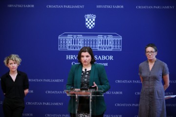 Konferencija za medije Kluba zastupnika Možemo!