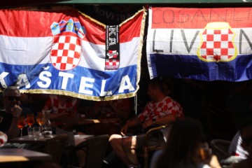 Navijači u Rotterdamu uoči utakmice Nizozemska - Hrvatska