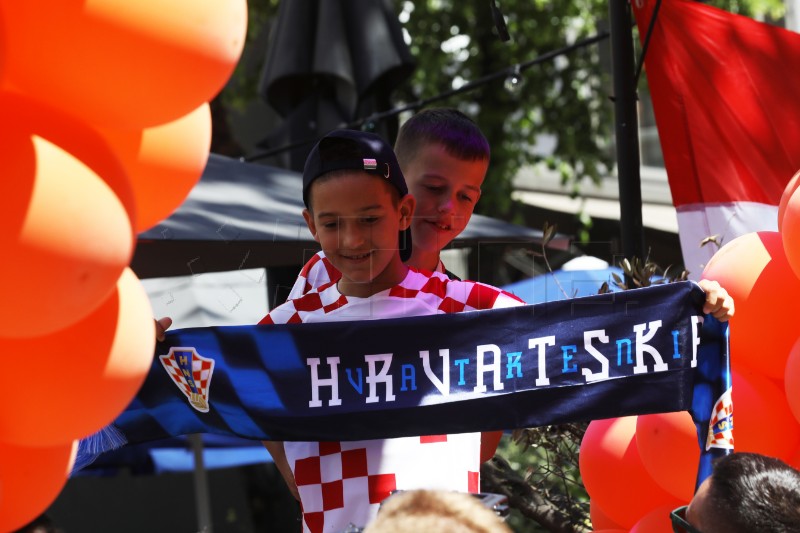 Navijači u Rotterdamu uoči utakmice Nizozemska - Hrvatska