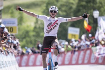 Tour de Suisse: Gall preuzeo vodstvo, Miholjević 106.