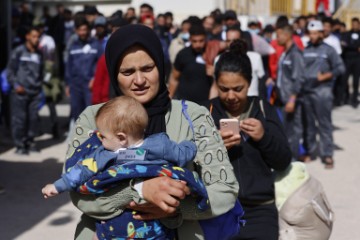 ITALY PHOTO SET MIGRATION LAMPEDUSA HOTSPOT