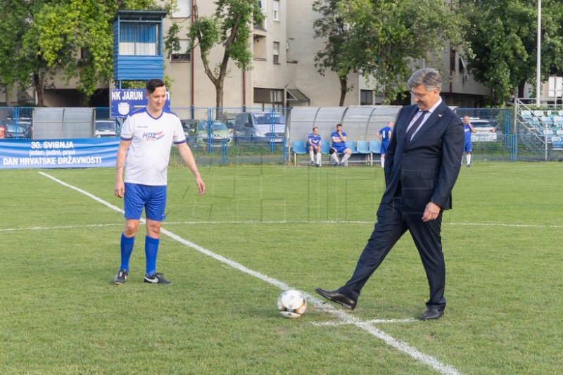 HDZ tradicionalno godišnjicu osnutka obilježio na Jarunu