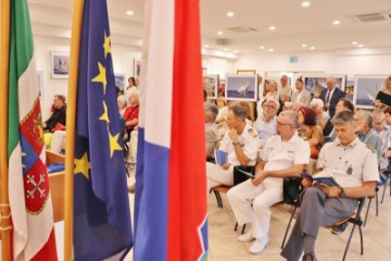 U Trstu otvorena izložba fotografija "Hrvatska, domovina mora"