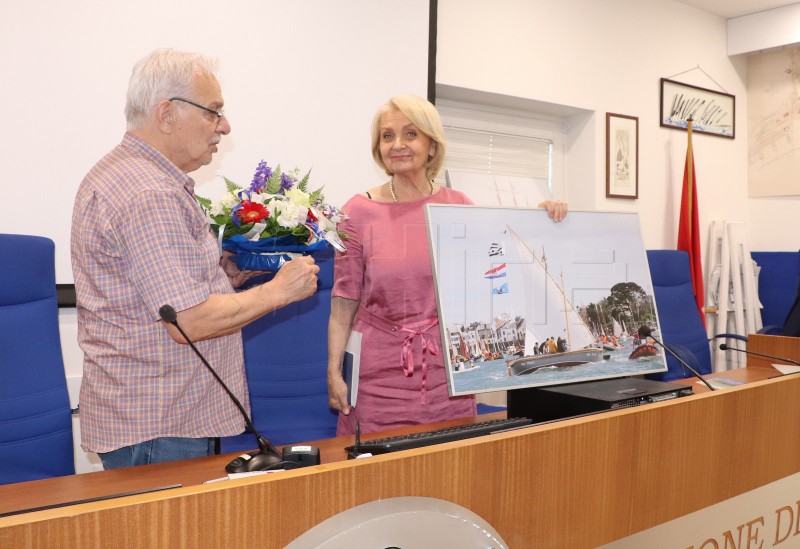 U Trstu otvorena izložba fotografija "Hrvatska, domovina mora"