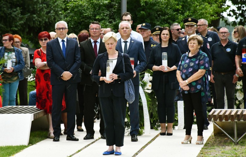 Slavonski Brod: 21. Susret sje​ćanja na poginulu djecu u Domovinskom ratu