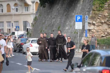 Split: Održan "Hod za život"