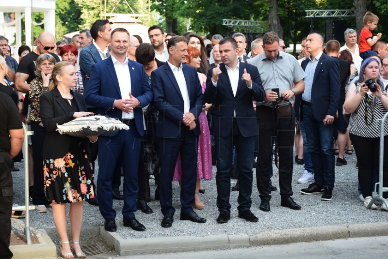Bjelovar: Jandroković obišao manifestaciju "Terezijana"