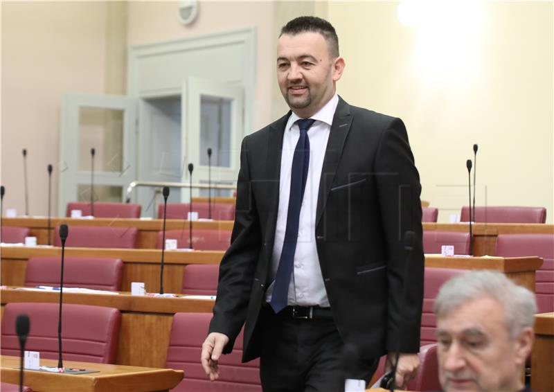 Croatian parliament discussing declaration on Holodomor