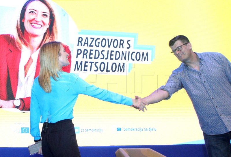 Predsjednica EP-a Roberta Metsola razgovarala s mladima na Muzičkoj akademiji