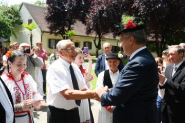 Plenković stigao u Srbiju