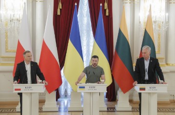 UKRAINE POLAND LITHUANIA DIPLOMACY