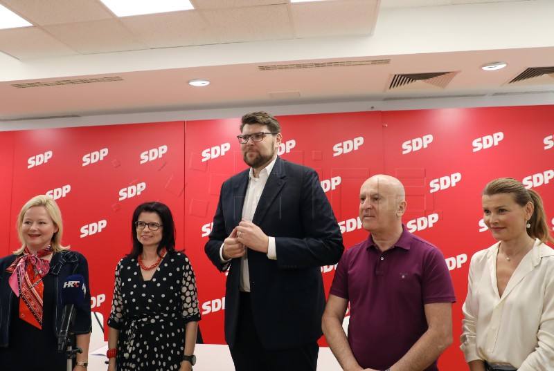 SDP leader says EU entry good for Croatia, but setback evident in some areas