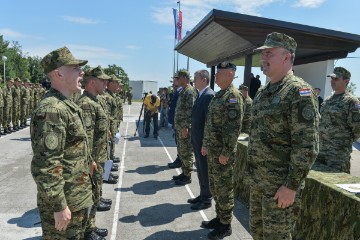 Banožić uručio 54 ugovora o vojničkoj službi