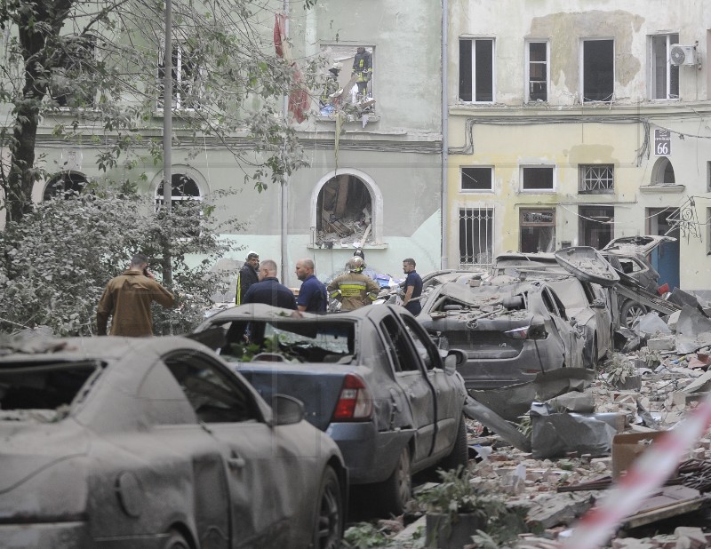 Ruski projektil pogodio stambeni blok u Lavovu, ubijene najmanje tri osobe