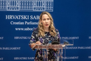 Marija Selak Raspudić održala konferenciju za novinare