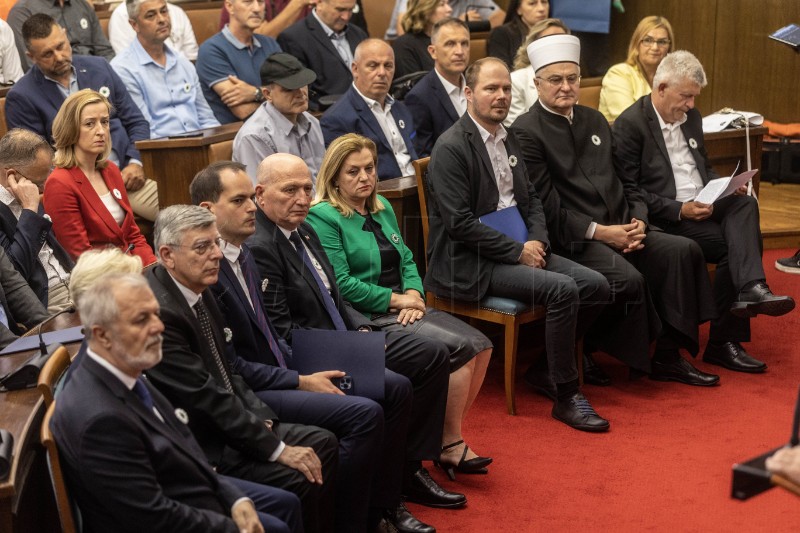 Croatian Parliament marks Srebrenica Genocide Remembrance Day