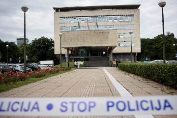 Zbog dojave o bombi evakuirana zagrebačka Gradska uprava