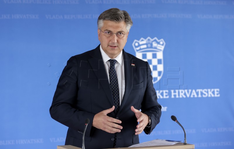 Plenković sends Milanović proposal on VSOA director