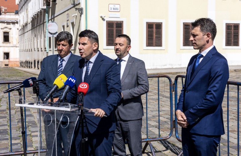 Konferencija za novinare o zajedničkoj inicijativi Mosta i Hrvatskih suverenista