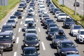 Promet pojačan na većini cesta u smjeru mora, kao i na cestama u priobalju